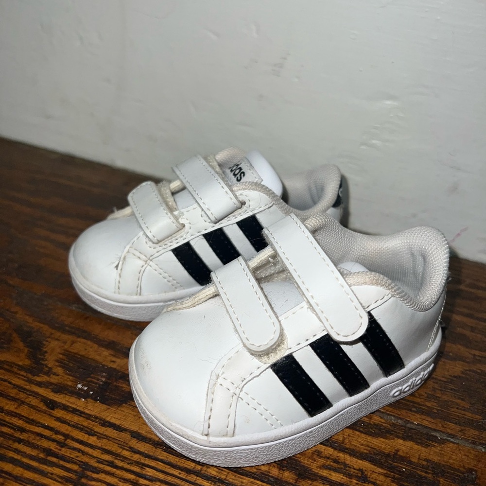 Adidas Shelltoss Baby size 3
